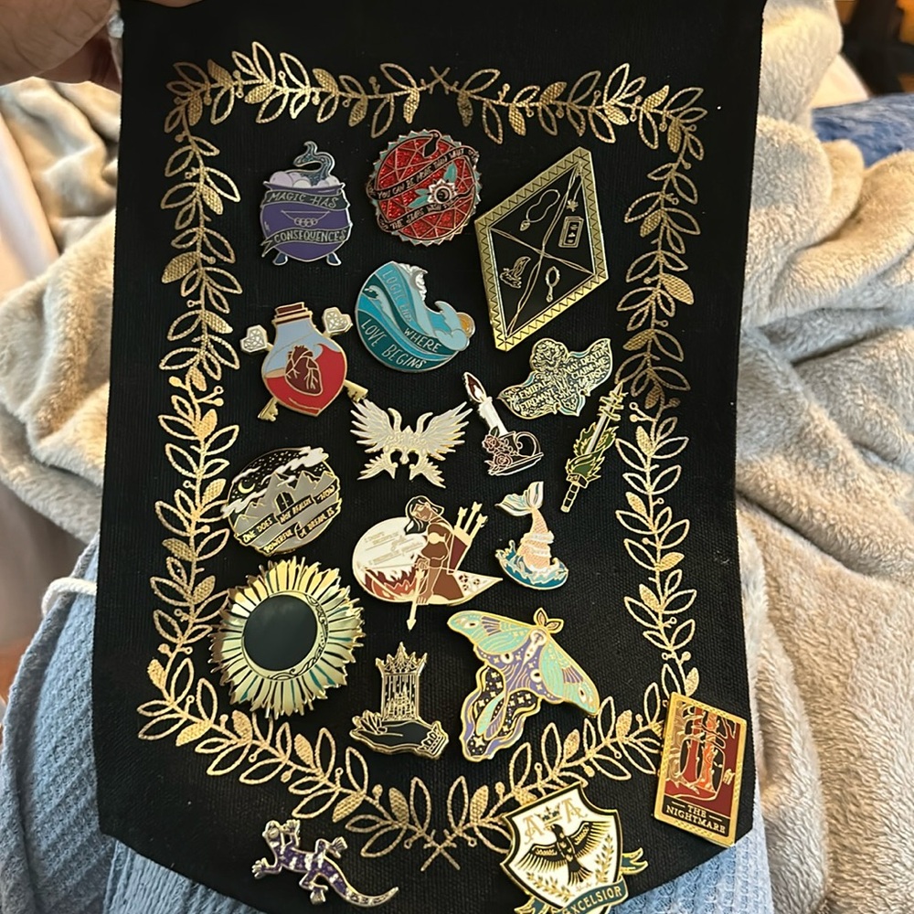 Bookish pins from fairyloot, owlcrate and illimicrate